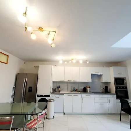 Evry Serenity Haven - Sleeps 9 *