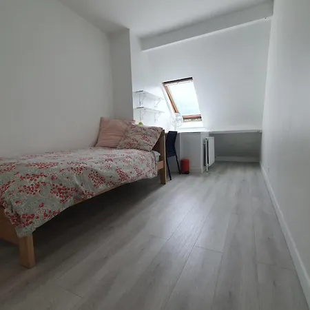 Ferienhaus Evry Serenity Haven - Sleeps 9 Courcouronnes