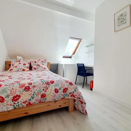 Ferienhaus Evry Serenity Haven - Sleeps 9 Courcouronnes
