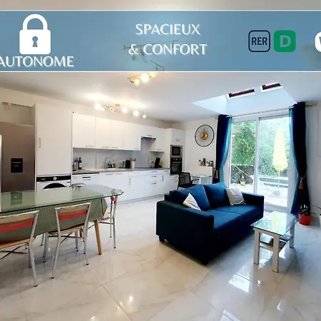 Evry Serenity Haven - Sleeps 9 Ferienhaus *
